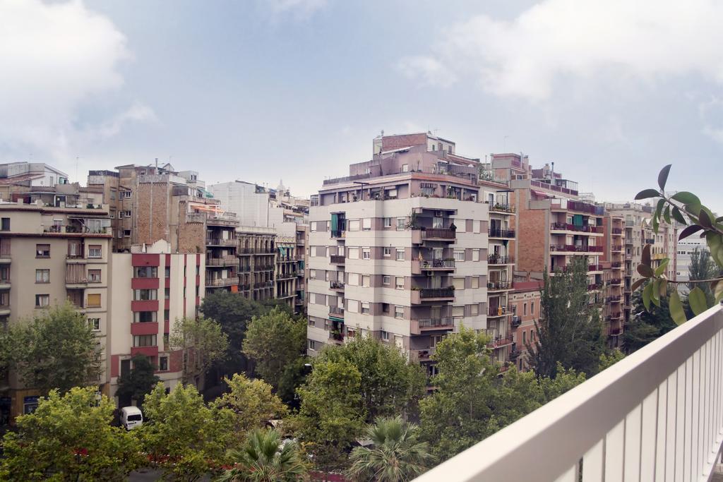 Family-Friendly Home In Central Barcelona 4Bdr Buitenkant foto