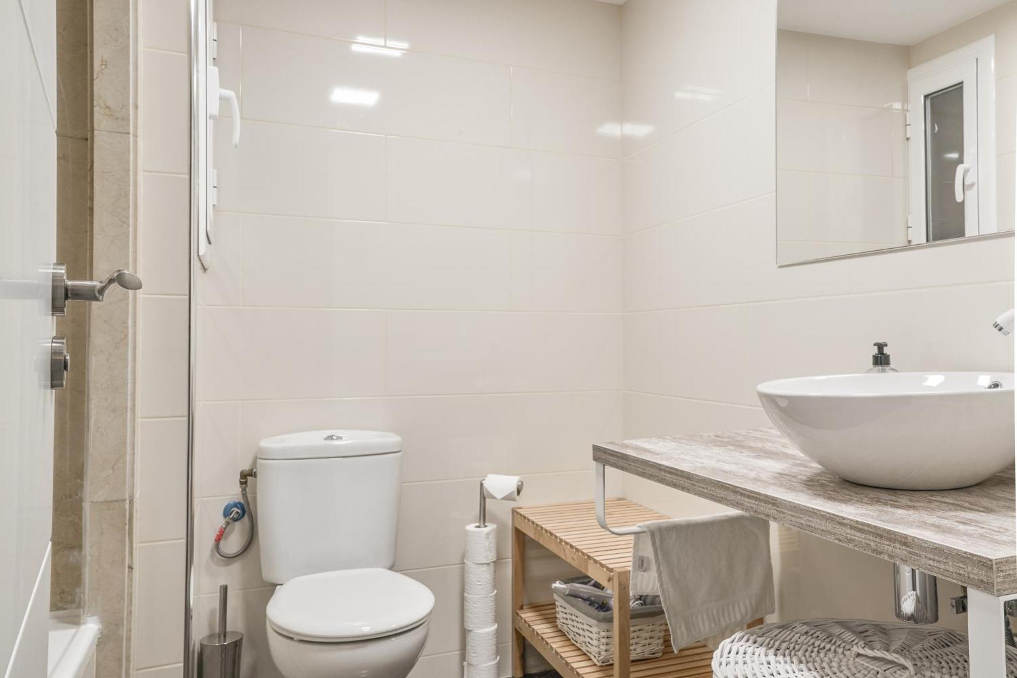 Family-Friendly Home In Central Barcelona 4Bdr Buitenkant foto