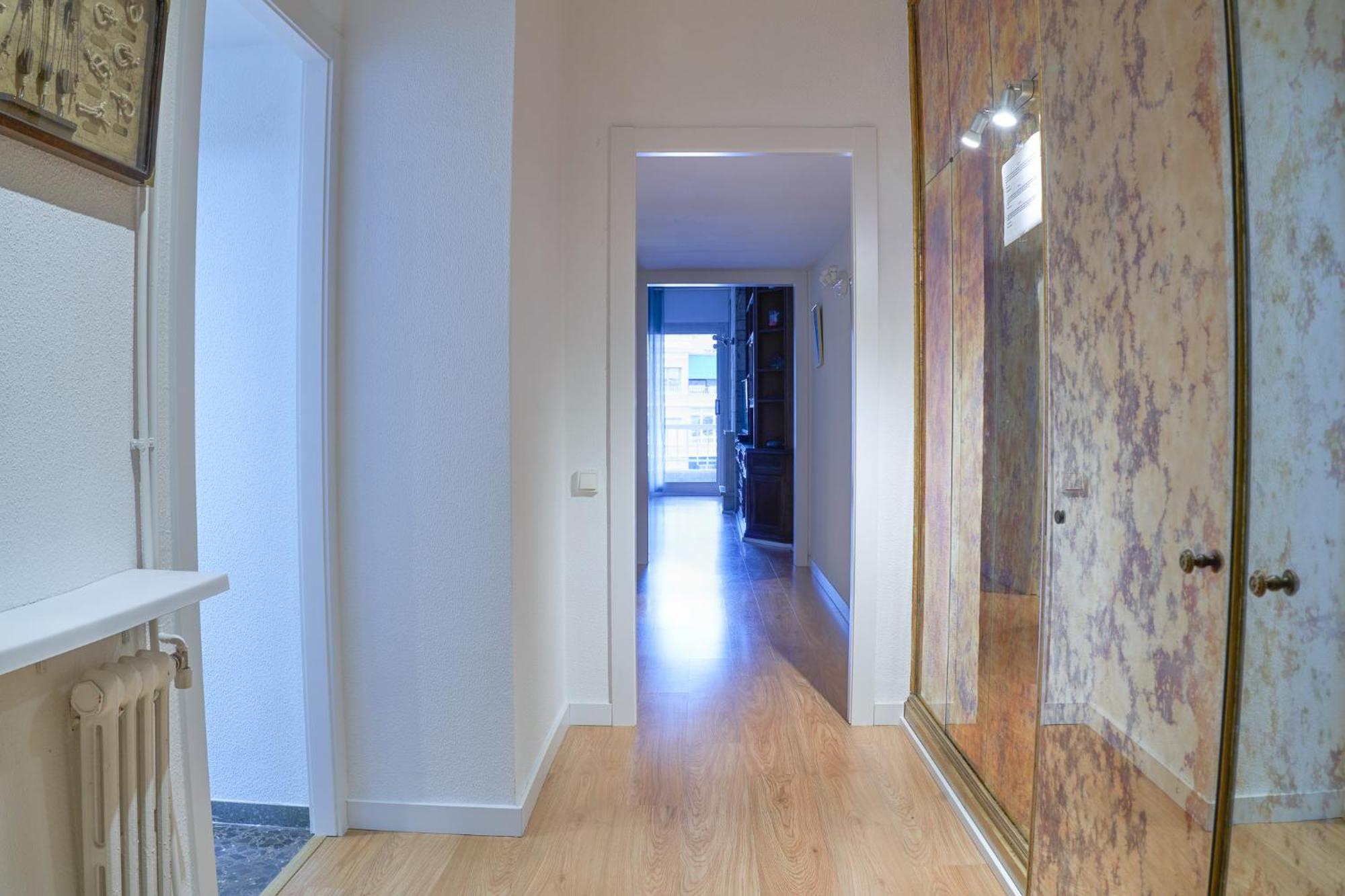 Family-Friendly Home In Central Barcelona 4Bdr Buitenkant foto